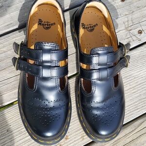 Dr. Martens Black Leather Mary Jane Shoes 8